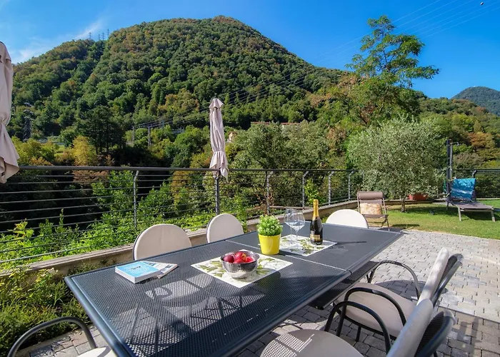 Easylife - Como - Crotta 3 - Argegno Apartment *